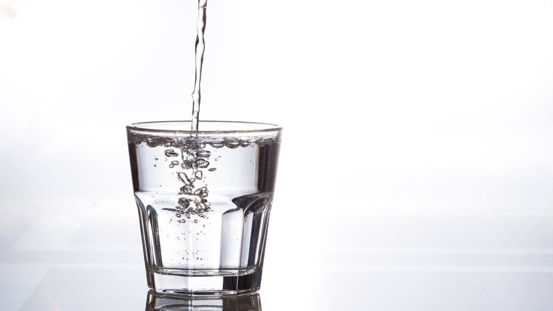 The Best Water Filter for Preppers: Why EZ Jug™ Is the Smartest Emergency Backup